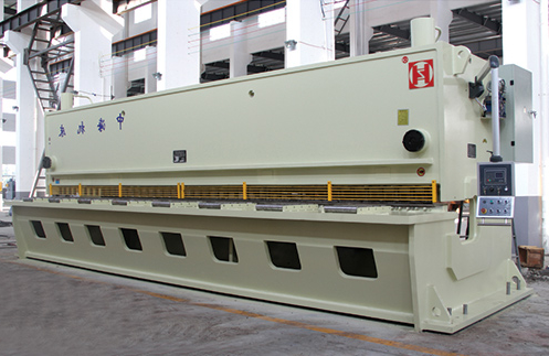 数控剪板机操作规程及注意事项